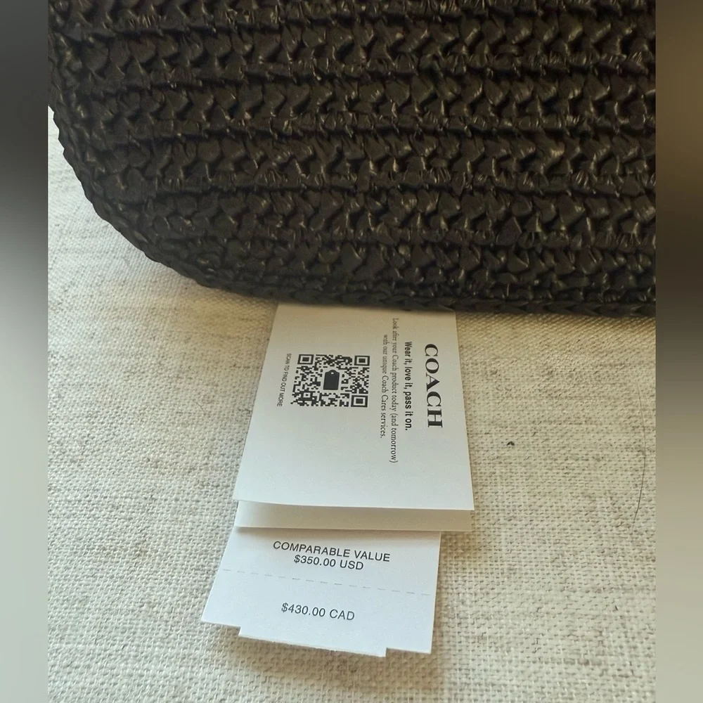 Coach Black Crochet Bag with Gold Chain - Picture 3 of 8